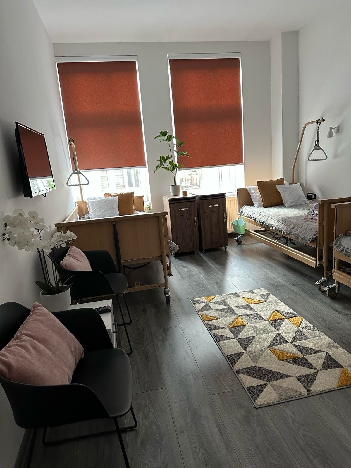 PHOTO-2023-11-19-19-01-12